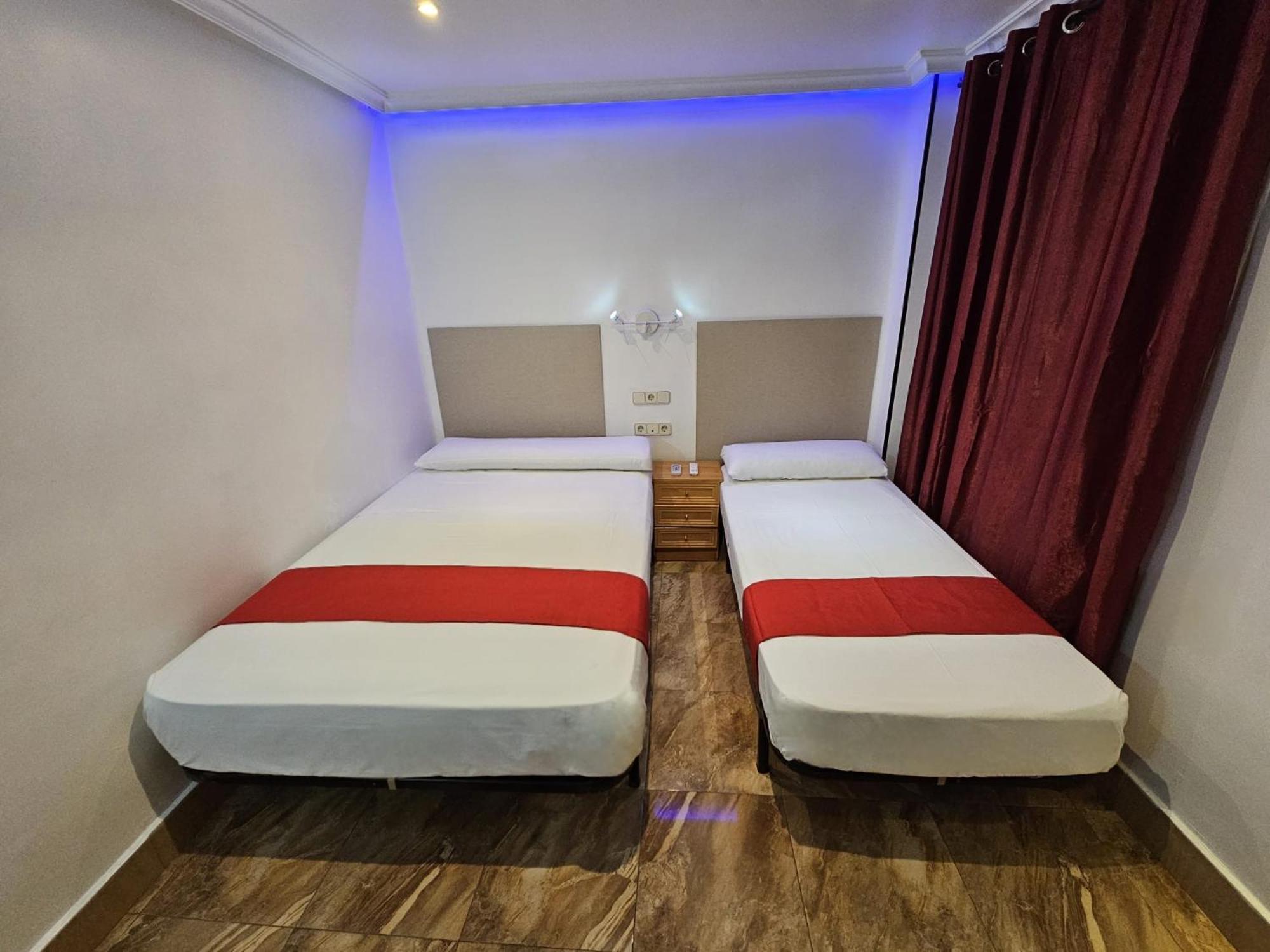 Hostal Las Vegas Madrid Kültér fotó