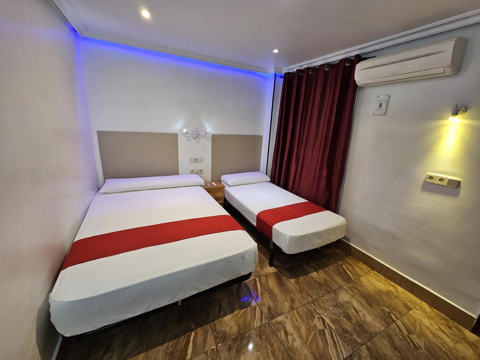 Hostal Las Vegas Madrid Kültér fotó