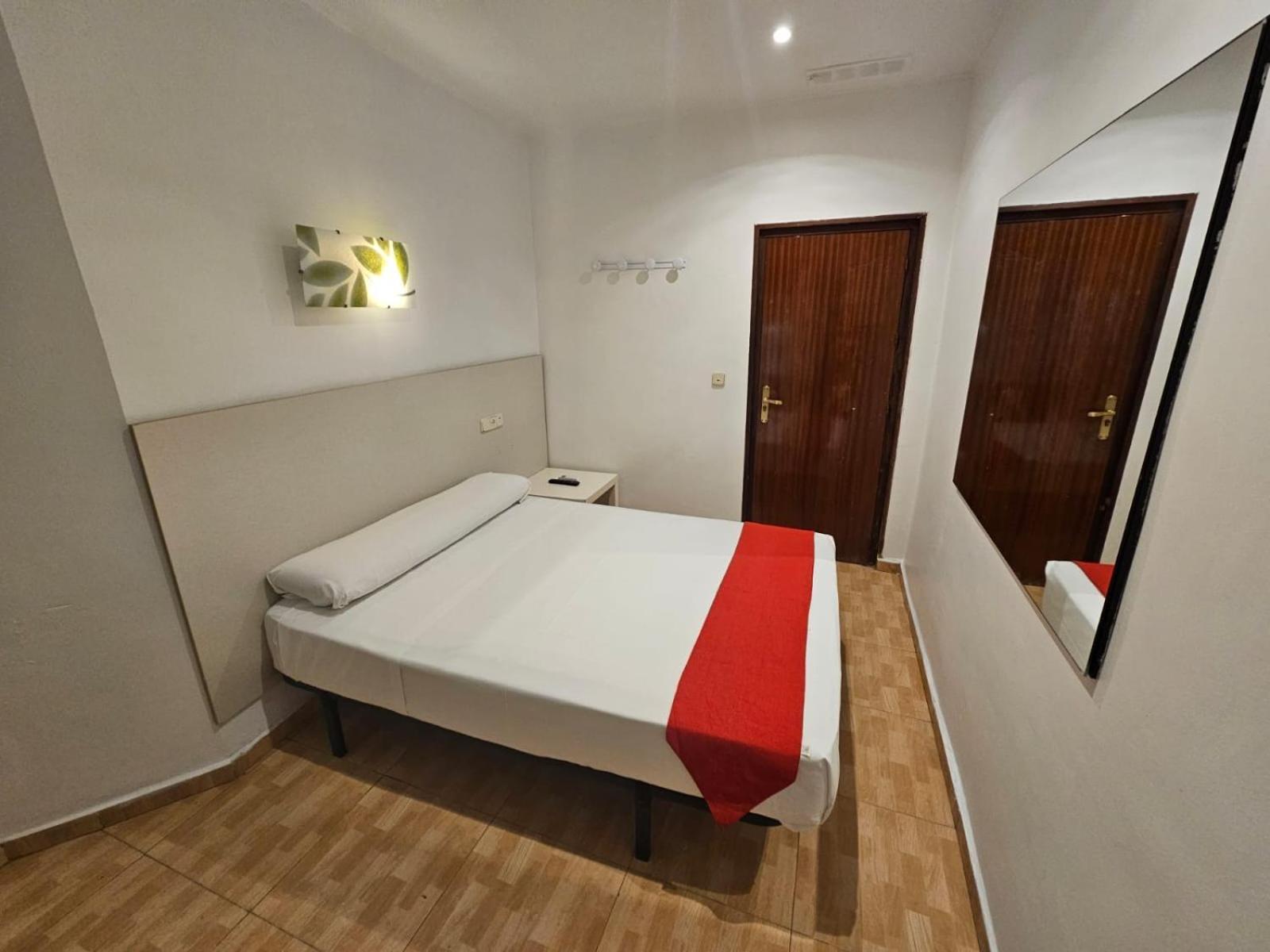 Hostal Las Vegas Madrid Kültér fotó