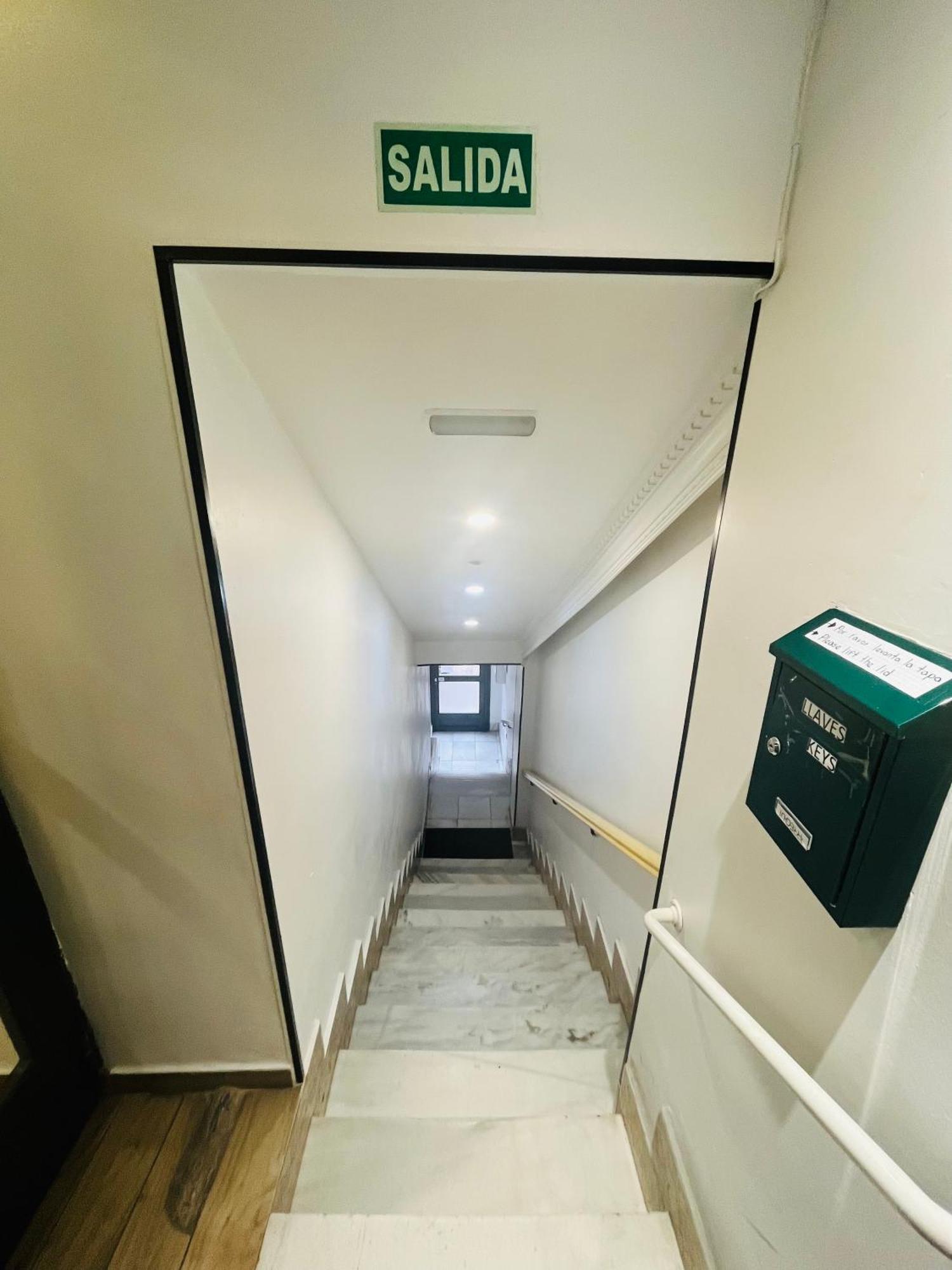 Hostal Las Vegas Madrid Kültér fotó